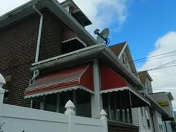 128 S Vine St, Hazleton, PA 18201
