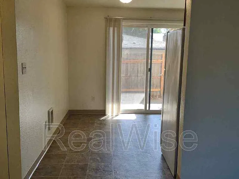 104 NW Mercy Hills Dr — Photo 9