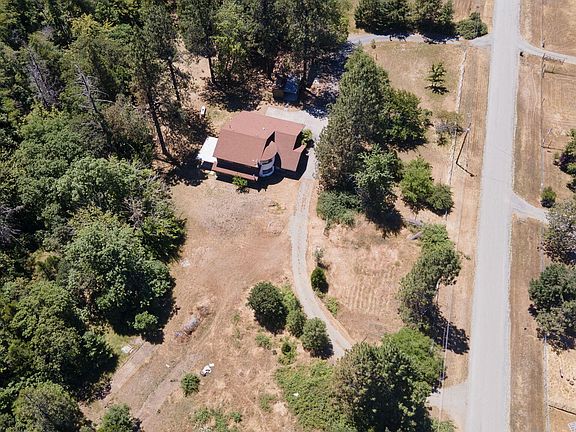 2nd image of 925 Meadow View Dr