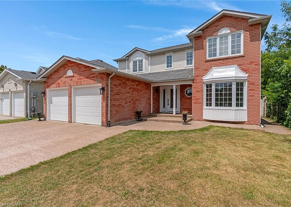 1st image of 62 Glenvalley Dr