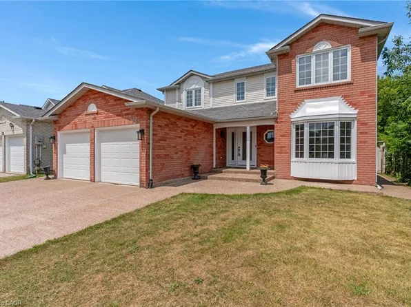 62 Glenvalley Dr, Cambridge, ON N1T 1N8