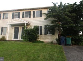 1782 Acorn Dr, Sinking Spring, PA 19608