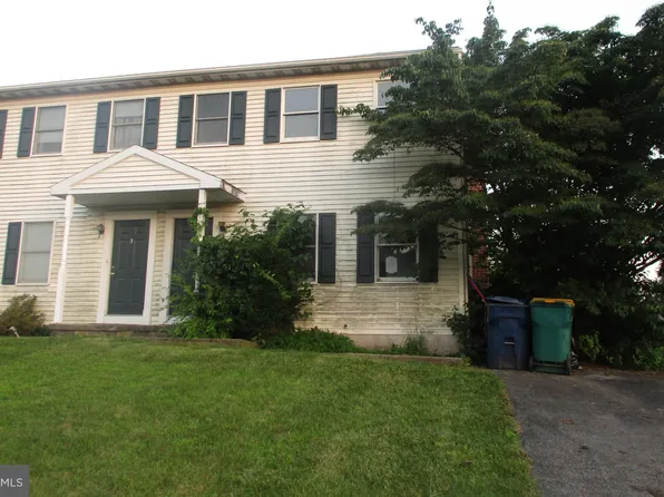 1782 Acorn Dr, Sinking Spring, PA 19608