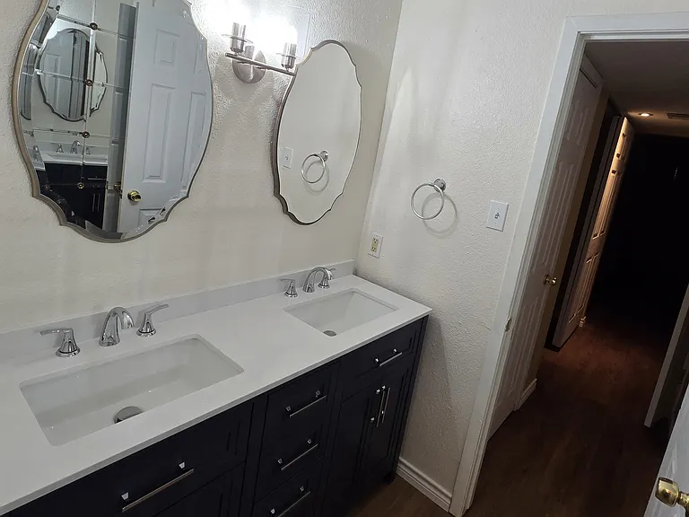 2300 Nacogdoches Rd #105A — Photo 35