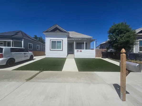 128 E 4th St, Hanford, CA 93230