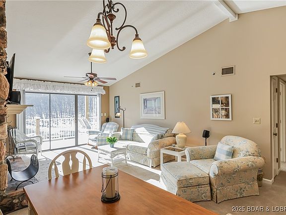 3rd image of 611 Lazy Days Rd #D-12