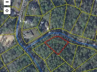 485 Bayside Dr, Freeport, FL 32439