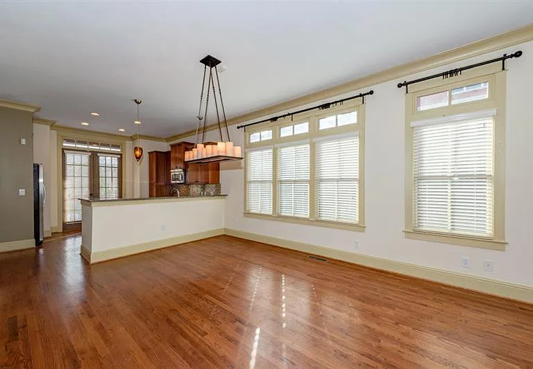 4685 Dogwood Aly — Photo 8