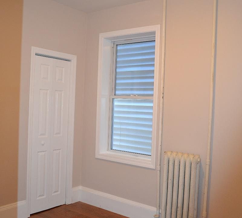 2nd image of 233 Maverick St #6
