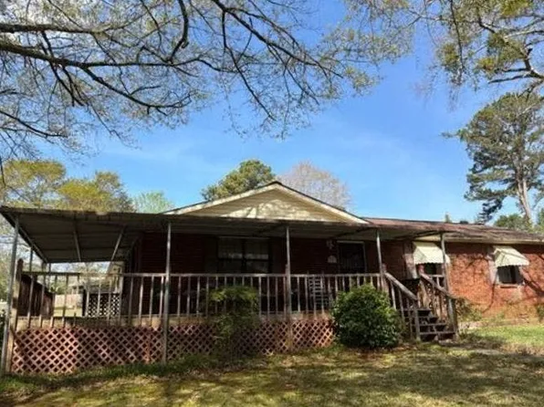 929 Ivan Dr SW, Jacksonville, AL 36265