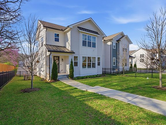 3rd image of 2003 Maple View Ln