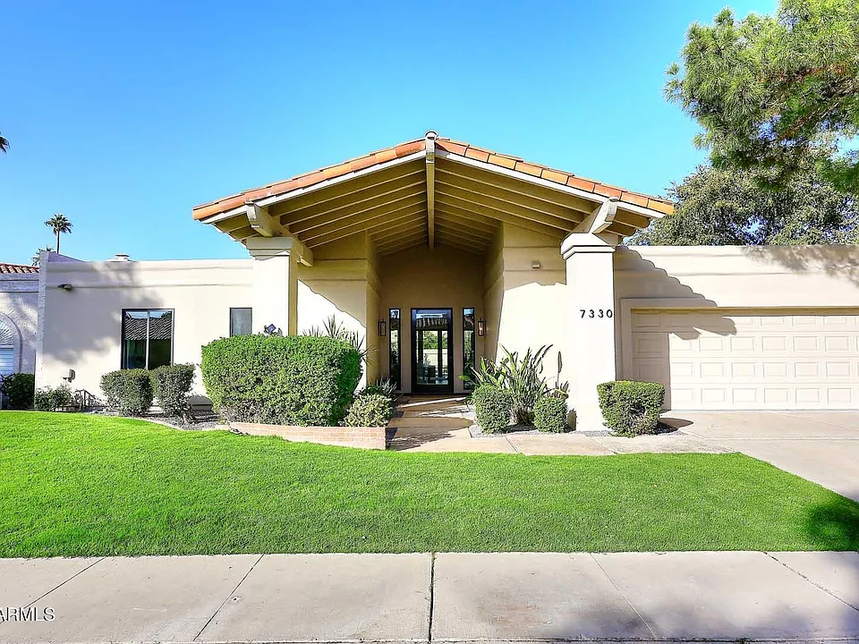 7330 E Las Palmaritas Dr