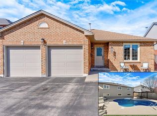 77 McTague Dr, Cambridge, ON N1T1L7