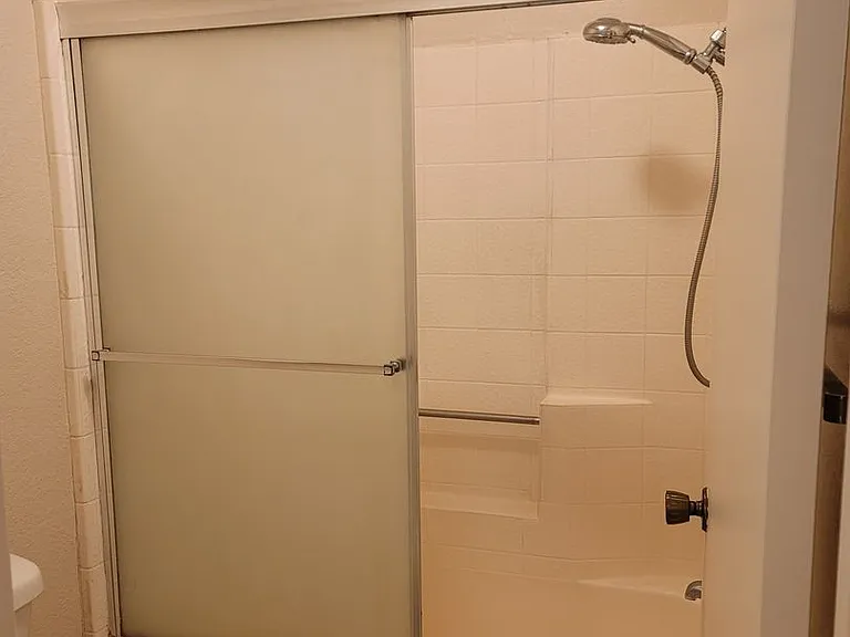 3904 Monteview Dr — Photo 15