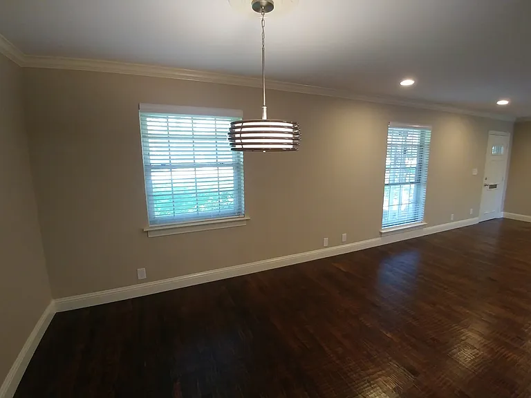 13434 Spring Grove Ave — Photo 13