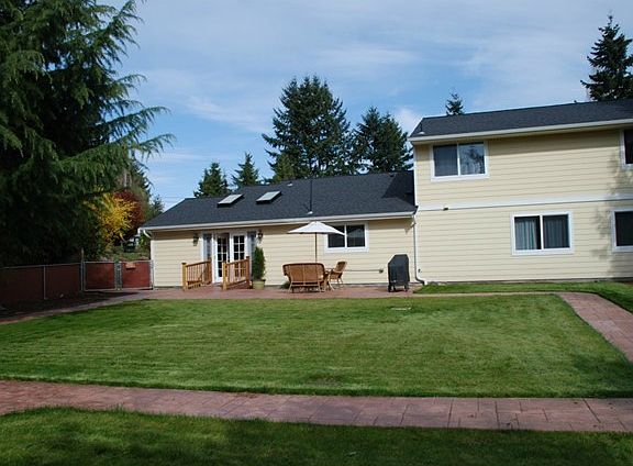 4th image of 147 163rd Pl SE