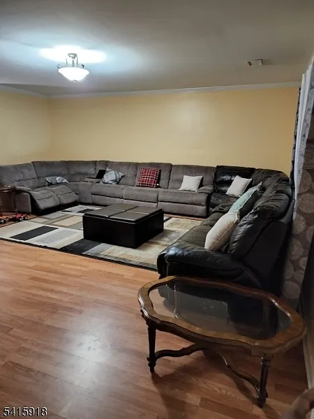 5 bed, 2.0 bath, $3,450 — Photo 4