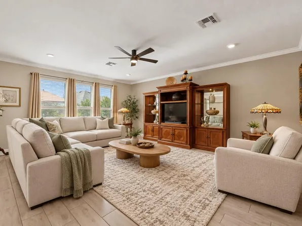 1212 Euless Ln, Leander, TX 78641