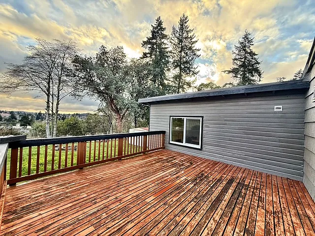 513 Juniper St — Photo 32