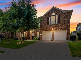 3824 Applesprings Dr, Fort Worth, TX 76244