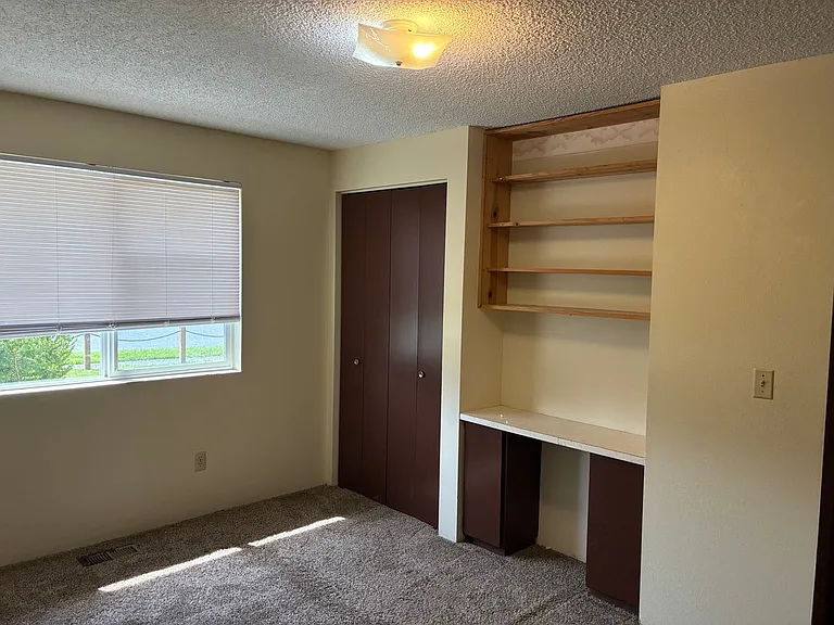 2121 E Viewmont Dr — Photo 5