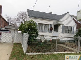 451 Fayette St, Perth Amboy, NJ 08861