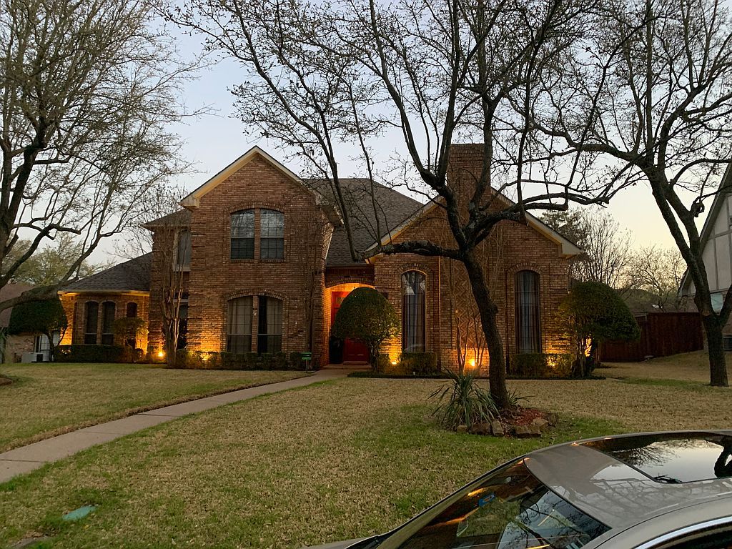 906 Wellington Dr - Property Image