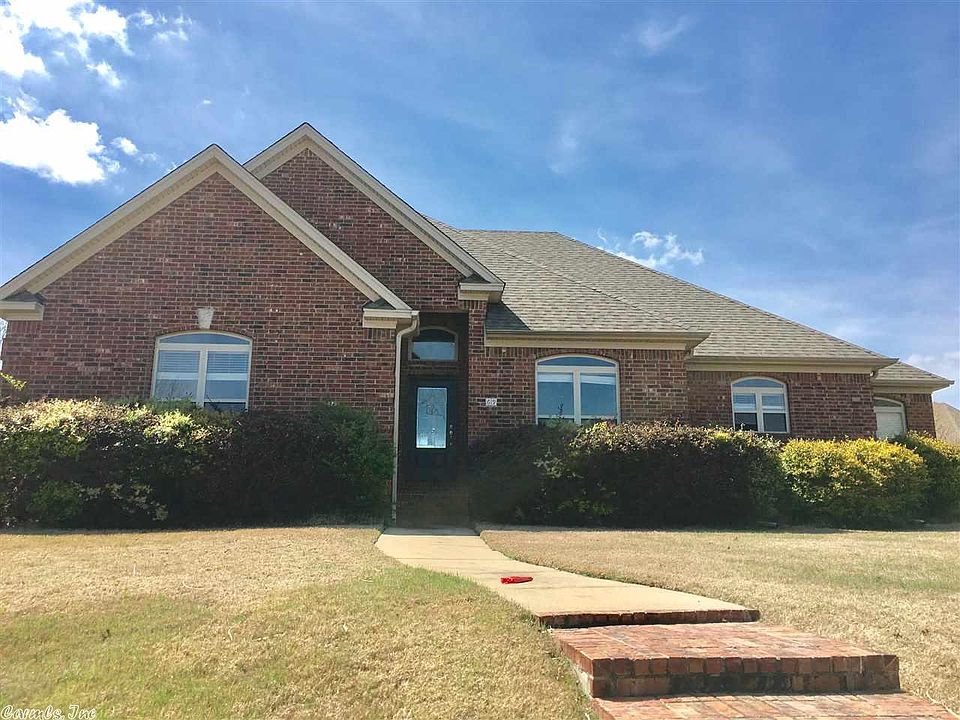 1st image of 69 Wellington Colony Dr