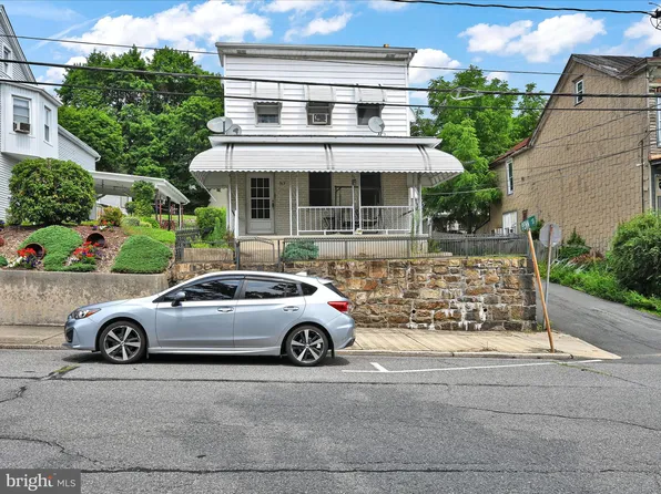 317 Saint John St, Schuylkill Haven, PA 17972