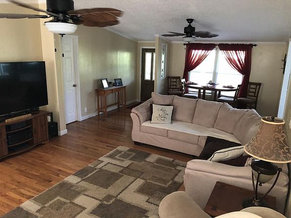 4th image of 1123 Mount Vista Dr