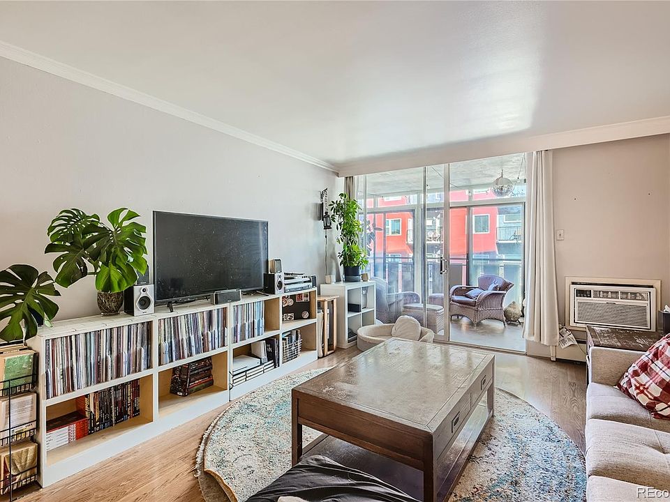 1st image of 1111 Ash Street #404