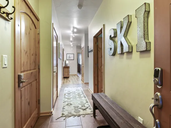601 Trailhead Cir #613, Winter Park, CO 80482
