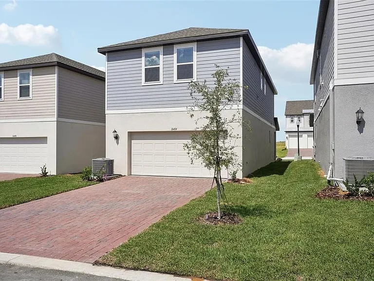 Silver Brook Way — Photo 35