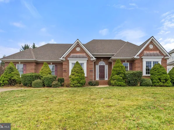 107 Dewberry Dr, Winchester, VA 22602