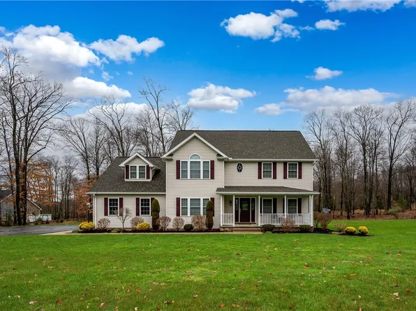 114 Timber Ln, Franklin, PA 16323