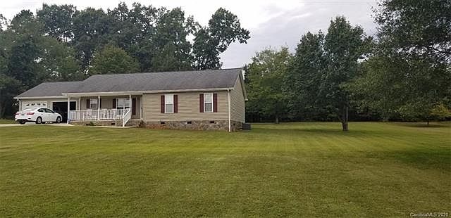1st image of 113 Pinkney Ln