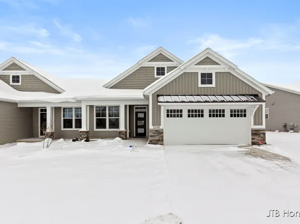 5548 Albright Ave, Wyoming, MI 49418