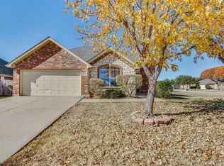 5311 Penny Ln, Grand Prairie, TX