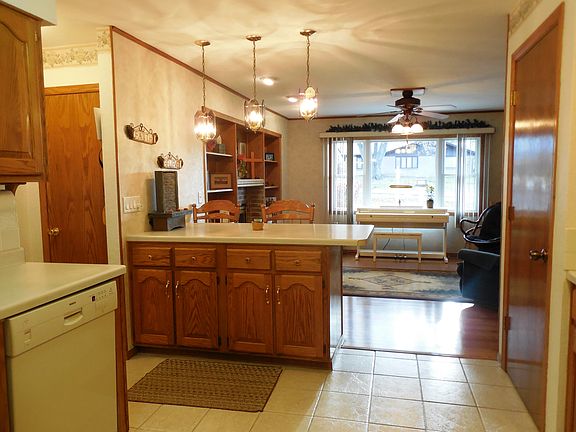 Ktichen/family room