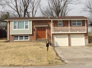 824 NE 42nd St, Kansas City, MO 64116