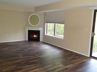 225 Briarcrest Dr UNIT 199, Ann Arbor, MI 48104