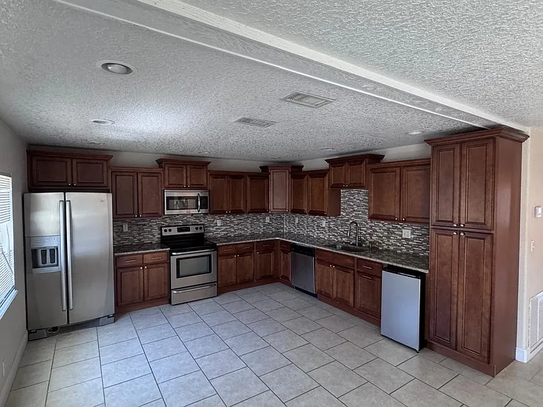 2323 Tree Ridge Ln NE #2313 — Photo 15