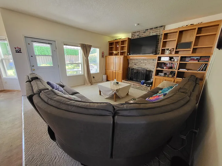 4058 SW Brittany Dr — Photo 19