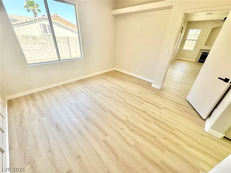 7340 Ridge Star Ct — Photo 17