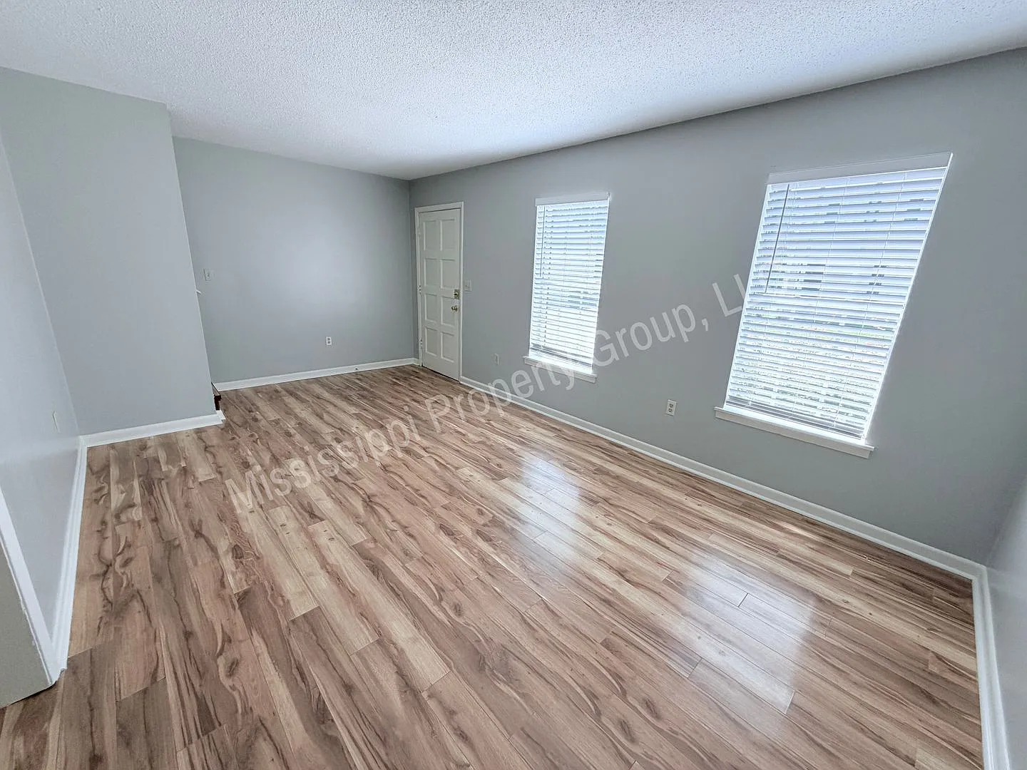 1750 Jefferson Avenue — Photo 4