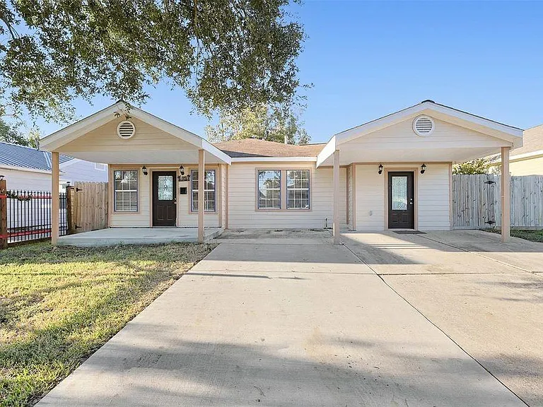 8169 Garland St #B — Photo 1