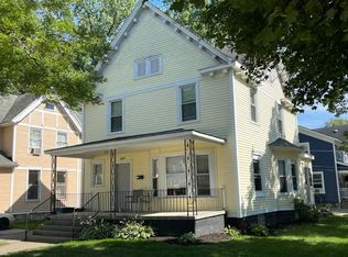 658 Douglas St NW, Grand Rapids, MI 49504