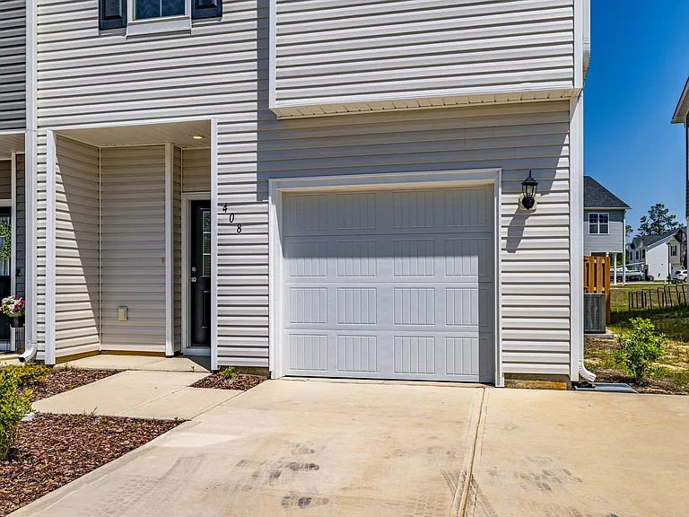 408 Blockade Shoal Ln — Photo 5