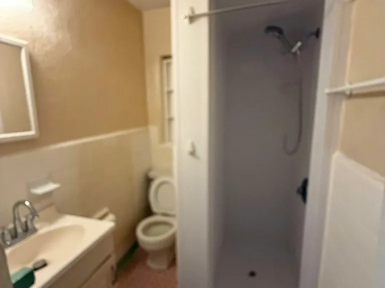 434 Woodlawn Ave — Photo 12