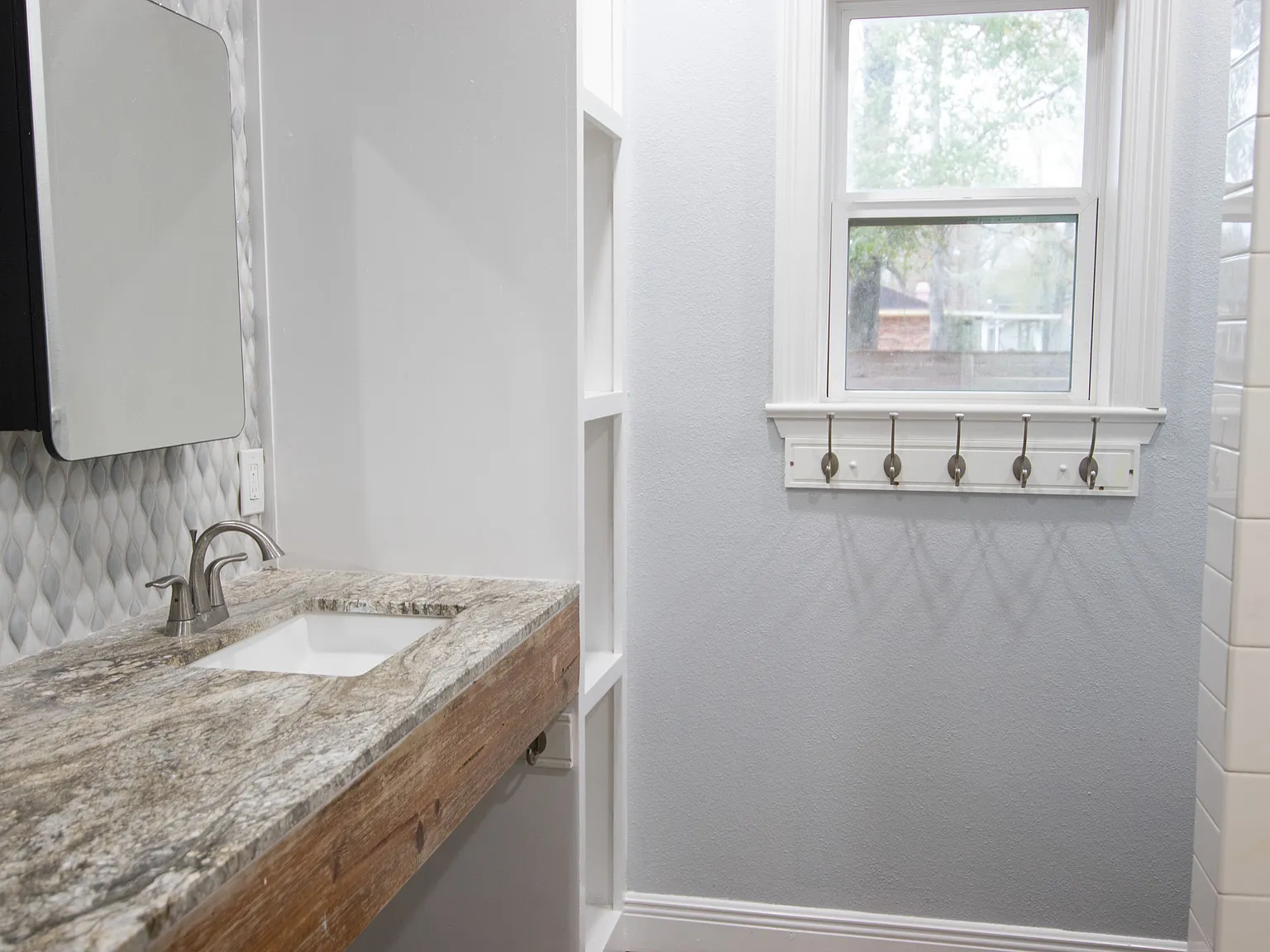 3306 Timberlane Circle - 1 — Photo 2